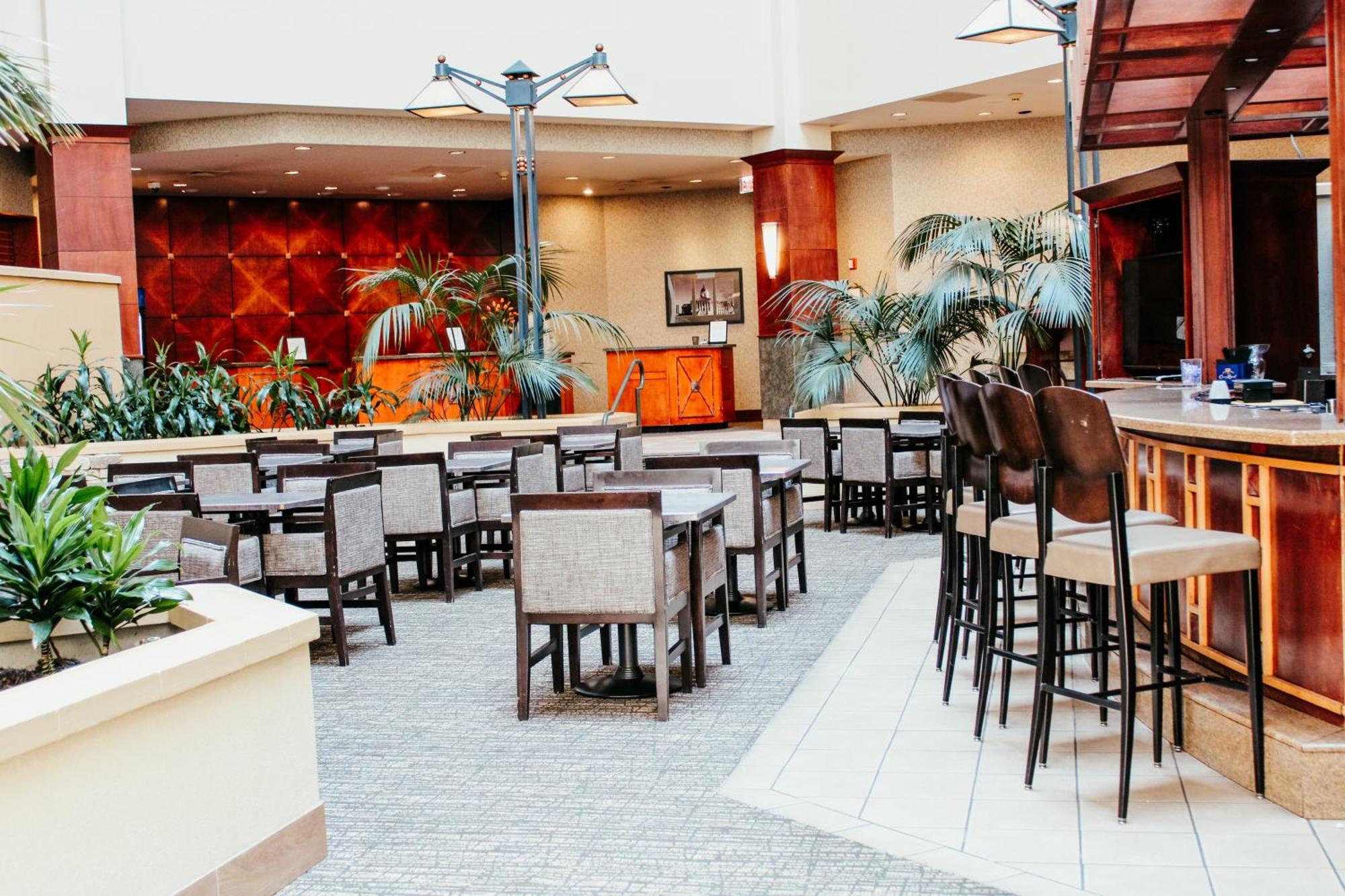 Hotel Topeka At City Center Luaran gambar
