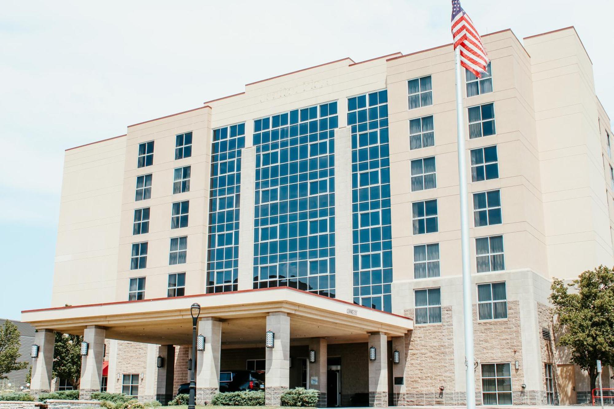 Hotel Topeka At City Center Luaran gambar