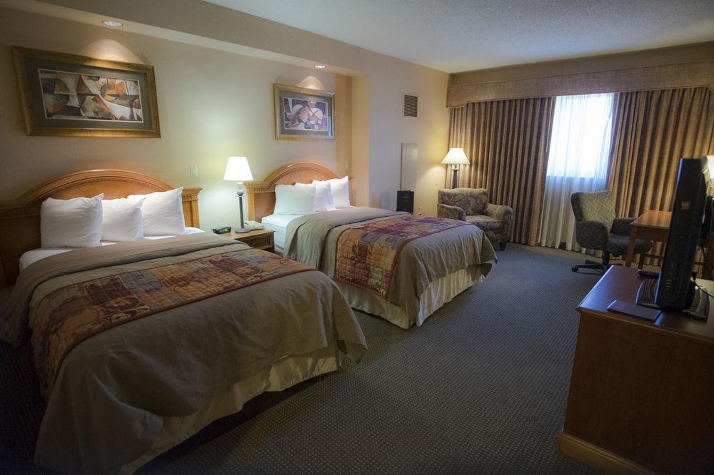 Hotel Topeka At City Center Luaran gambar