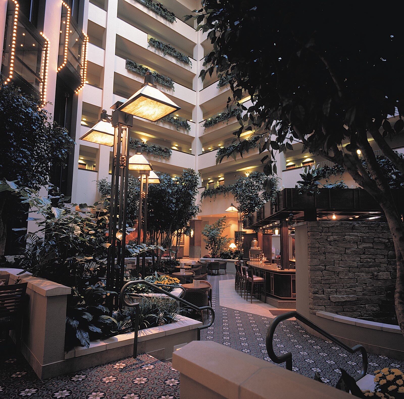 Hotel Topeka At City Center Luaran gambar