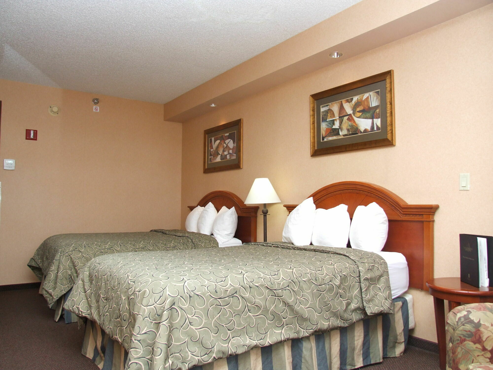 Hotel Topeka At City Center Luaran gambar